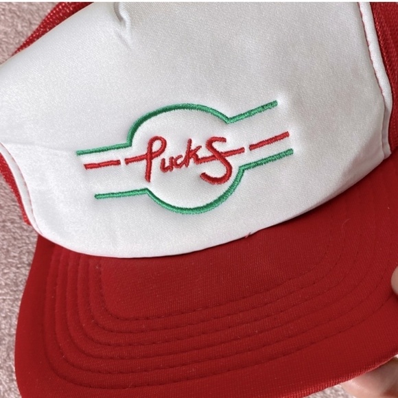 Vintage Red White Pucks Mesh Back Snap Back Trucker Hat - Picture 12 of 12